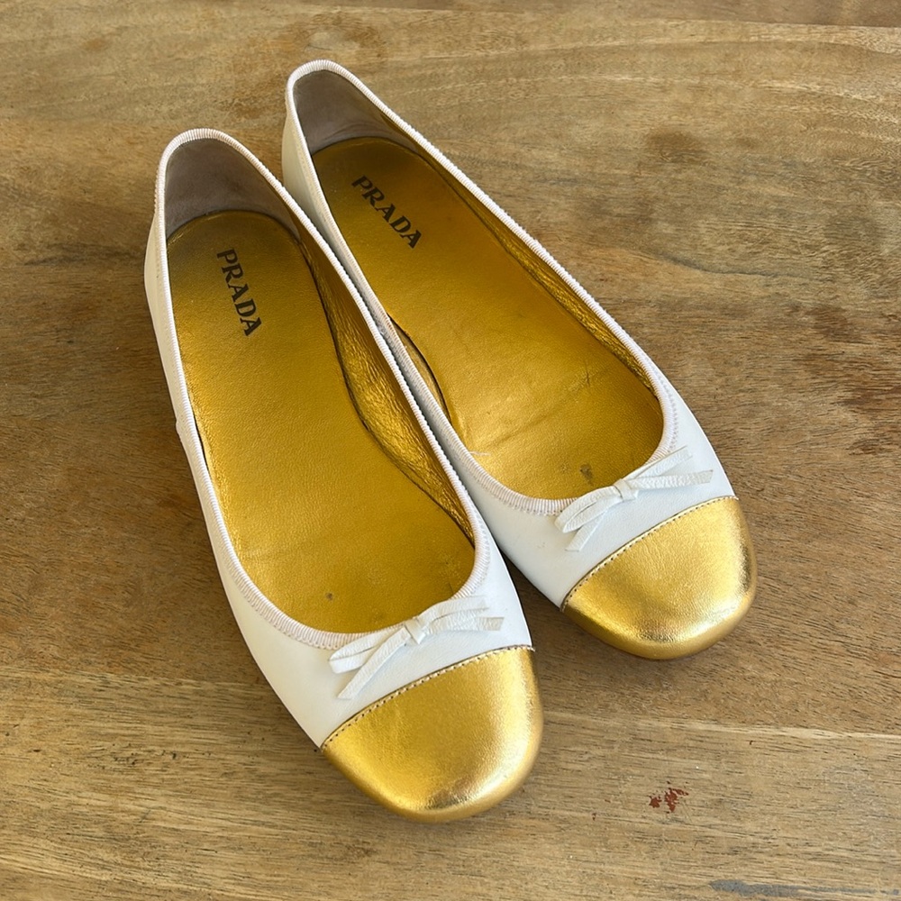 Vintage Prada Ballet Flats White/Gold Captoe Sz 40.5